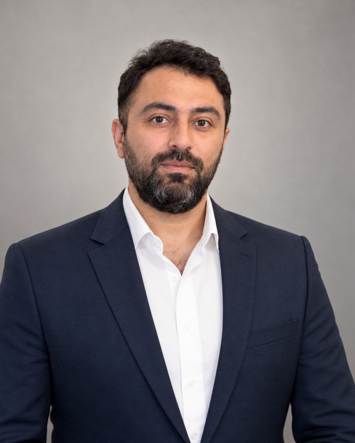 ابراهیم محمدزاده، همبنیانگذار استادی لندز